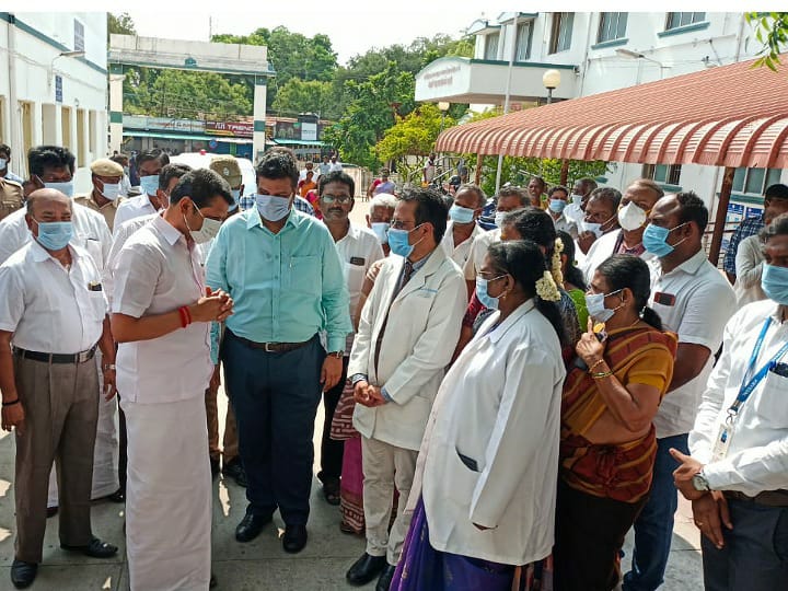 மருத்துவமனைகளில் 3 மாத மருந்து, மாத்திரைகள் இருப்பு வைக்க வேண்டும் - கரூர் கலெக்டர்