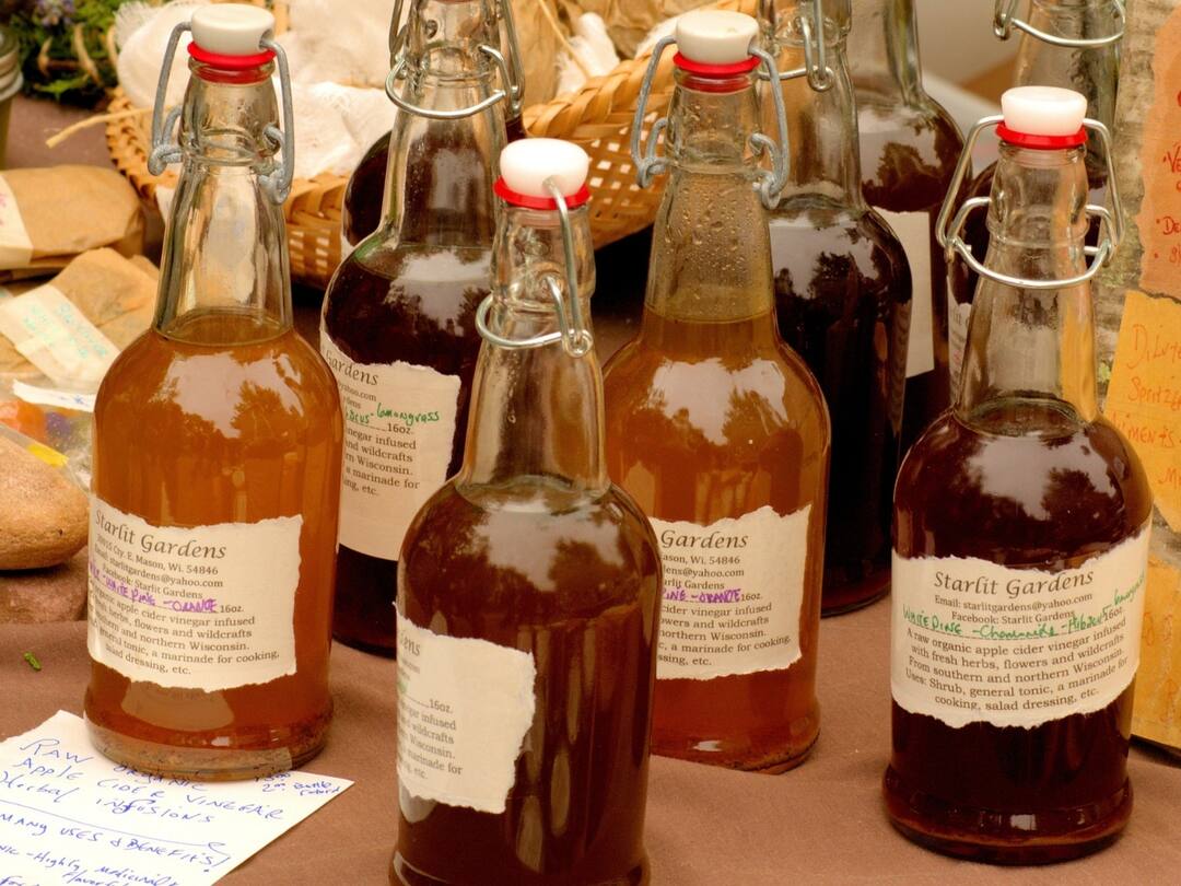 Apple Cider Vinegar is good or bad for health, Check More Details Apple Cider Vinegar: యాపిల్ సిడర్ వెనిగర్ వాడుతున్నారా? ఈ విషయాలు తెలుసుకోవాల్సిందే