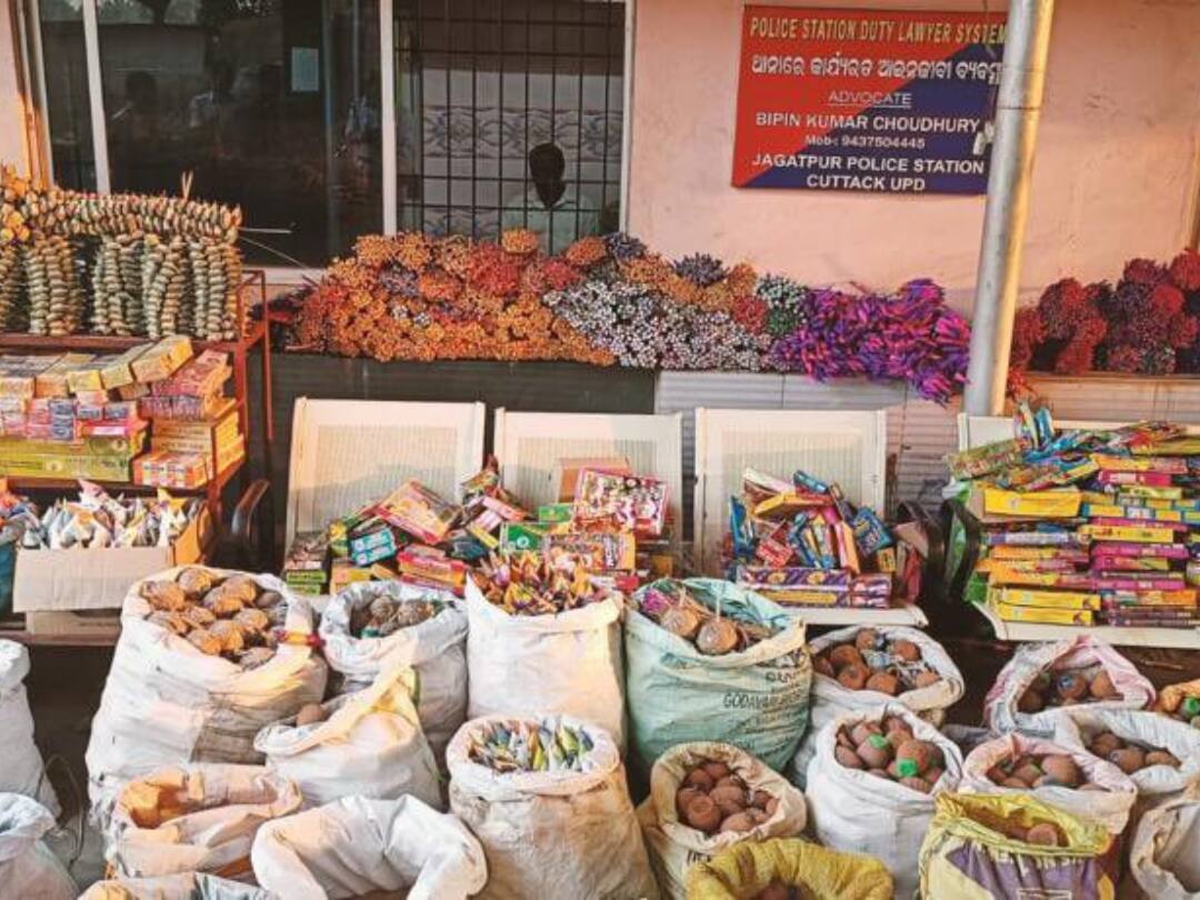 Diwali Bust 13,700 Kg Crackers Seized, 75 Cases Registered In Delhi