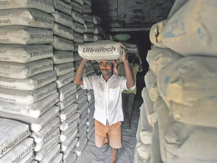 UltraTech Cement Q2 profit down expenses rise demand weakness, Check Details UltraTech Cement Q2 Results: అల్ట్రాటెక్‌ సిమెంట్‌ నెత్తిన వ్యయాల భారం, లాభంలో 42% మాయం!