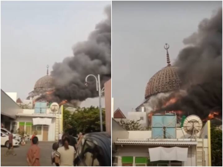 Massive fire broke out in North Jakarta's Jami Masjid, huge dome collapsed on sight Jakarta Mosque Caught Fire: उत्तरी जकार्ता की जामी मस्जिद में लगी भीषण आग, देखते ही देखते गिर गया विशालकाय गुंबद