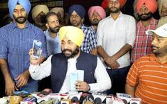 ਜੇਲ੍ਹ ਮੰਤਰੀ ਦੀ ਦਾਅਵਾ, ਪੰਜਾਬ ਦੀਆਂ ਜੇਲਾਂ ਵਿੱਚੋਂ 6 ਮਹੀਨਿਆਂ 'ਚ 3600 ਫੋਨ ਬਰਾਮਦ ਕੀਤੇ