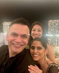 PHOTO : दिवाळी पार्टीसाठी सजल्या बॉलिवूडच्या ‘परमसुंदरी’; काळ्या रंगाच्या ड्रेसमध्ये शोभून दिल्या सई अन् क्रिती