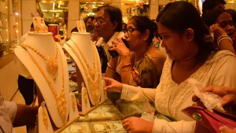 Dhanteras 2022: Why Do We Buy Gold And Silver On Dhanteras? know in details Dhanteras 2022: ধনতেরসে কেন সোনা কিংবা রুপো কেনা হয়?