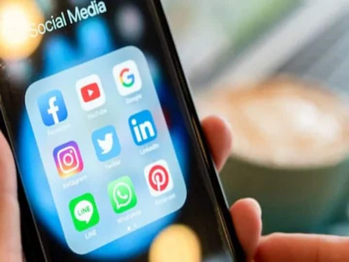 GOI is Going to Grievance Appellate Committees Twitter and Facebook Social Media: सरकार से कर सकेंगे 'फेसबुक- ट्विटर' की शिकायत, 3 महीनों के अंदर बन जाएगी ग्रीवांस कमेटी