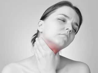 Sore Throat With Fever : ਗਲੇ 'ਚ ਖਰਾਸ਼ ਤੇ ਬੁਖਾਰ ਦੇ ਲੱਛਣ ਦਿਸ ਰਹੇ ਨੇ ਤਾਂ ਤੁਰੰਤ ਕਰਵਾਓ ਜਾਂਚ, ਹੋ ਸਕਦੀ ਹੈ ਇਹ ਗੰਭੀਰ ਬਿਮਾਰੀ