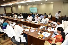 ఇతర రాష్ట్రాల్లో అసైన్డ్‌ భూముల పాలసీ అధ్యయనం చేయండి- ధర్మాన సూచన