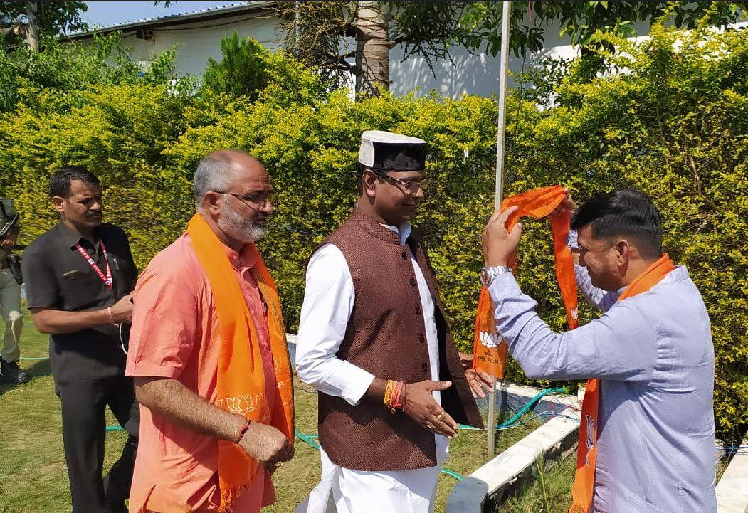 Gujarat Assembly Elections Madhya Pradesh Minister Vishwas Kailash Sarang made a controversial statement Gujarat Election 2022: ભાજપના નેતાએ રાહુલ ગાંધીની સરખામણી ‘કમા’ સાથે કરતા વિવાદ