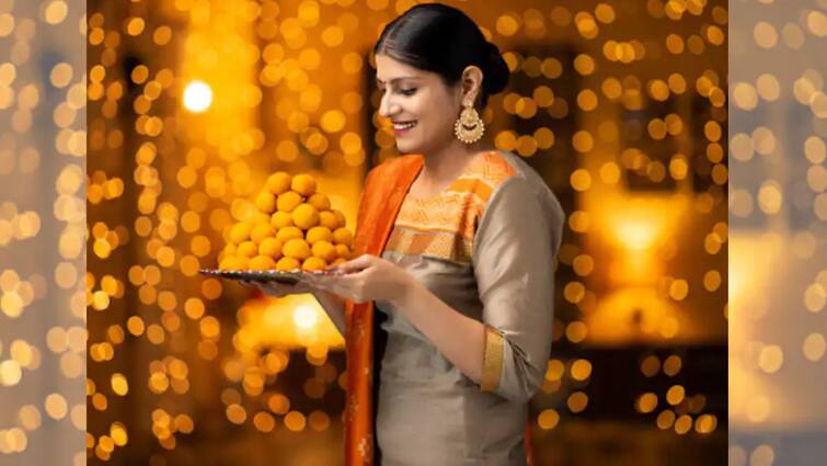 Diwali 2022: Sugar-Free Dessert Options You Can Try At Home For This Diwali Celebration, know in details Diwali 2022: দীপাবলিতে বানিয়ে ফেলুন মধুমেহ রোগীদের জন্য বিশেষ মিষ্টি, রইল রেসিপি