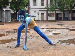 க்யூட் வேடத்தில் வந்த அவதார் குட்டிகள்.. மாறுவேடத்தில் அசத்திய மதுரை பள்ளி மாணவர்கள் !