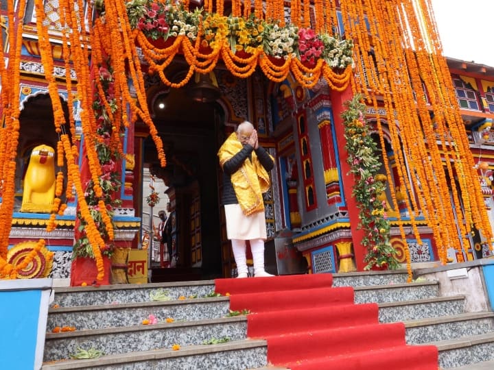 PM Modi Uttarakhand Visit Badrinath Dham will be rebuilt on the lines of Kashi and Kedarnath ann PM Modi Uttarakhand Visit: बद्रीनाथ धाम का होगा काशी और केदारनाथ की तर्ज पर पुनर्निर्माण, पीएम मोदी ने किया अवलोकन