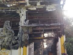 Delhi Fire: दिल्ली के रोहिणी सेक्टर-3 में धू-धूकर जला बैक्वेट हॉल, देखें तस्वीरें