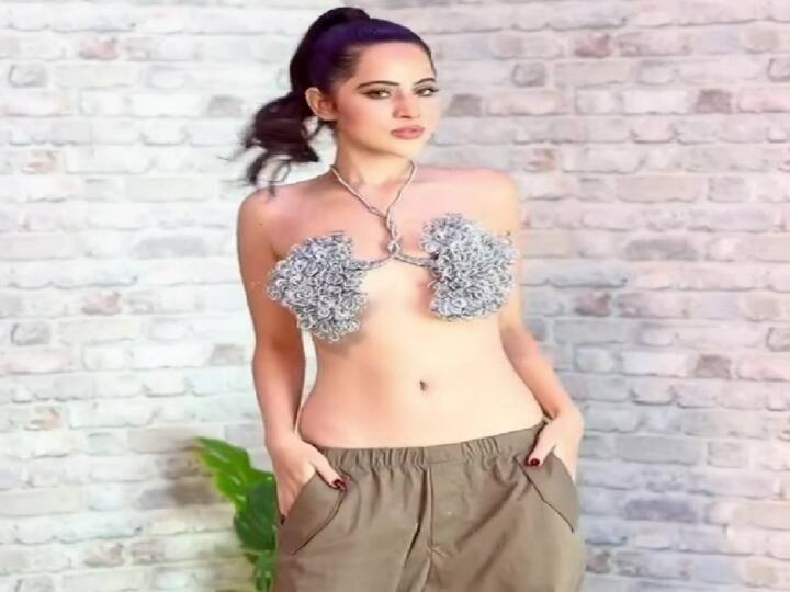Urfi Javed was seen wearing Dress like lungs netizens trolls actress Again Urfi Javed: मुंबई की सड़कों पर 'फेफड़ों' जैसी ड्रेस पहन निकलीं उर्फी जावेद, लोगों ने कॉपीकैट कहकर किया ट्रोल