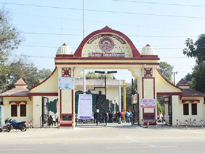 Gorakhpur University Student Union Protest Ended after VC Gave assurance to restart Union Election ANN Gorakhpur University में फिर बहाल होगा छात्र संघ? कुलपति के आश्वासन पर छात्रों ने खत्म किया धरना