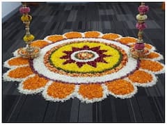 Flower Rangoli: રંગોળી બનાવવાનો સમય ન હોય તો ફટાફટ ફૂલોથી બનાવો આવી સુંદર રંગોળી