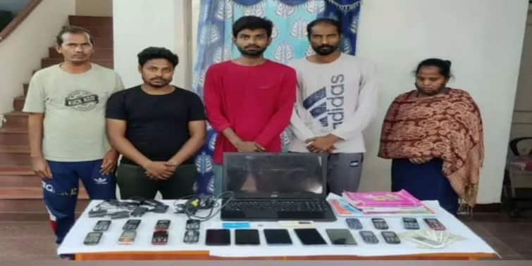 Crime: 5 people, including a woman from Delhi, were arrested for money fraud TNN Crime: ஒரு சதவீத வட்டியில் கடன்; பண மோசடியில் டெல்லியை சேர்ந்த பெண்  கைது