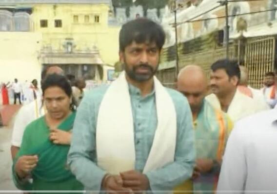 Pullela Gopichand Visits Tirumala| శ్రీవారిని దర్శించుకున్న పుల్లెల గోపిచంద్ |DNN| ABP Desam