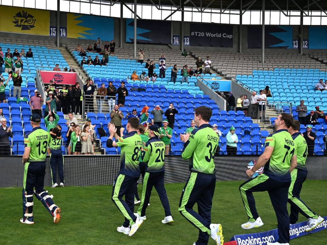 Super 12 Teams : ग्रुप स्टेजचे सामने संपले, सुपर 12 चे सर्व संघ आले समोर, वाचा संपूर्ण यादी Super 12 Teams revealed after group stage matches complete in T20 World Cup 2022 Super 12 Teams : ग्रुप स्टेजचे सामने संपले, सुपर 12 चे सर्व संघ आले समोर, वाचा संपूर्ण यादी