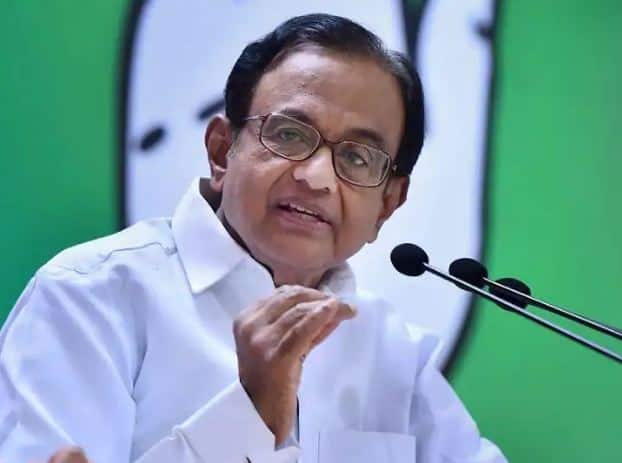 Chidambaram's advice to the Modi government on the continuously falling rupee! Rupee Fall : ਲਗਾਤਾਰ ਡਿੱਗ ਰਹੇ ਰੁਪਏ 'ਤੇ ਚਿਦੰਬਰਮ ਦੀ ਮੋਦੀ ਸਰਕਾਰ ਨੂੰ ਸਲਾਹ! ਕਿਹਾ- 'ਰੁਪਏ ਨੂੰ ਸੁਧਾਰਨ ਲਈ ਰਘੂਰਾਮ ਰਾਜਨ ਨਾਲ ਕਰੋ ਗੱਲ'