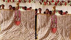 ਮਾਲਾ ਇੰਨੀ ਵੱਡੀ ਕਿ ਪਾਕਿਸਤਾਨੀ ਲਾੜਾ ਏਲੀਅਨ ਵਰਗਾ ਲੱਗਣ ਲੱਗਾ, ਵੀਡੀਓ ਹੋਈ ਵਾਇਰਲ