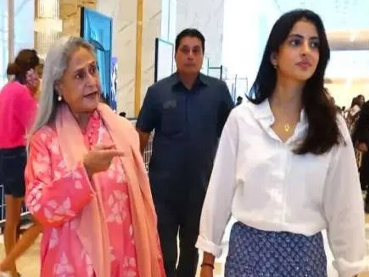 Jaya Bachchan On Her Behaviour With Paparazzi: 'Hate It When People Interfere In Personal Lives' Jaya Bachchan On Her Behaviour With Paparazzi: 'Hate It When People Interfere In Personal Lives'