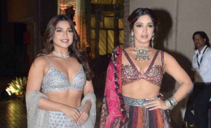 তবে দীপাবলির মরসুমের কথা আলাদা। আলোর উৎসবে একা একা বাড়িতে থাকা না পসন্দ তারকাদের। তাই আজ ইনি, তো কাল উনি, পালা করে চলছে ‘দিওয়ালি পার্টি’। এ বার ‘দিওয়ালি পার্টি’ দিলেন বলিউড অভিনেত্রী ভূমি পেডনেকর। বোনের সঙ্গে মিলে পার্টির আয়োজন করেন তিনি। সেখানেও চাঁদের হাট বসল কার্যত।