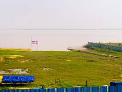 पटना के 105 घाटों पर छठ के लिए चल रही ये व्यवस्था, DM का पैदल निरीक्षण, गंगा के जलस्तर की दी जानकारी