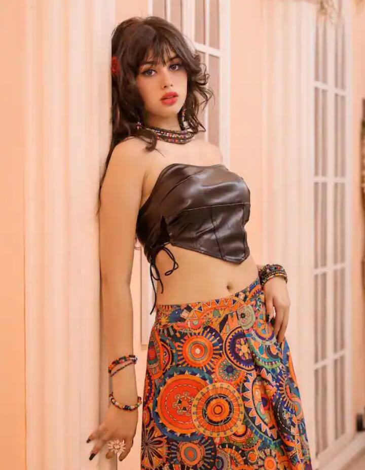 ਰੀਵਾ ਦਾ ਜਨਮ ਸਾਲ 2010 ਵਿੱਚ ਦਿੱਲੀ ਵਿੱਚ ਹੋਇਆ ਸੀ। ਰੀਵਾ ਬਚਪਨ ਤੋਂ ਹੀ ਸੋਸ਼ਲ ਮੀਡੀਆ 'ਤੇ ਕਾਫੀ ਐਕਟਿਵ ਰਹਿੰਦੀ ਹੈ।