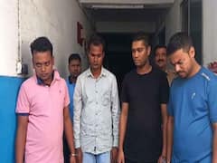 বিপুল পরিমাণে নিষিদ্ধ মাদক ট্যাবলেট-সহ নগত টাকা উদ্ধার, এসটিএফ-র জালে ৪