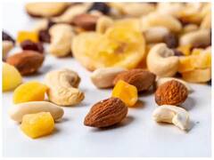 Dry Fruits For Skin: રોજ ખાવો આ ઓઇલી ફૂડ, હેલ્થની સાથે બ્યુટી પણ નિખારશે