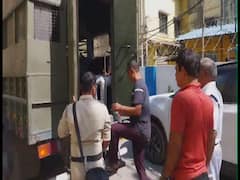 বারাসাতের তৃণমূল নেতা খুনে গ্রেফতার অন্যতম মূল অভিযুক্ত দলেরই এক সমর্থক