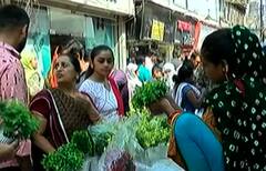 તહેવાર ટાણે રાજ્યના અલગ અલગ શહેરોમાં બજારમાં ઉમટી ગ્રાહકોની ભીડ, જુઓ કેવો છે બજારોનો નજારો