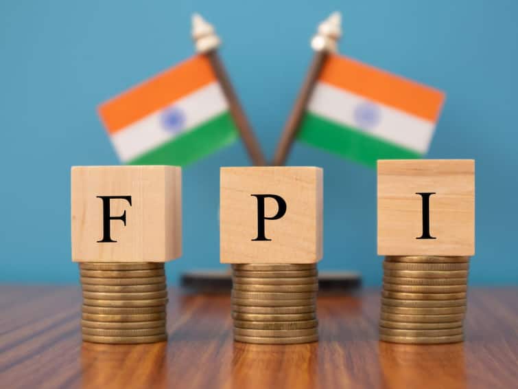 Indian stock market  11,119 crores investment by FPIs in December कोरोना सावट तरीही भारतीय शेअर बाजाराला पसंती, FPI ची डिसेंबरमध्ये 11,119 कोटी गुंतवणूक