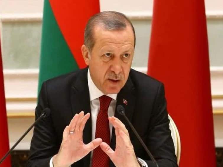President Erdogan proposed, told the opposition about referendum on Hijab in Turkey Turkey Hijab Row: టర్కీలోనూ హిజాబ్‌ హీట్, రెఫరెండం ప్రతిపాదించిన అధ్యక్షుడు