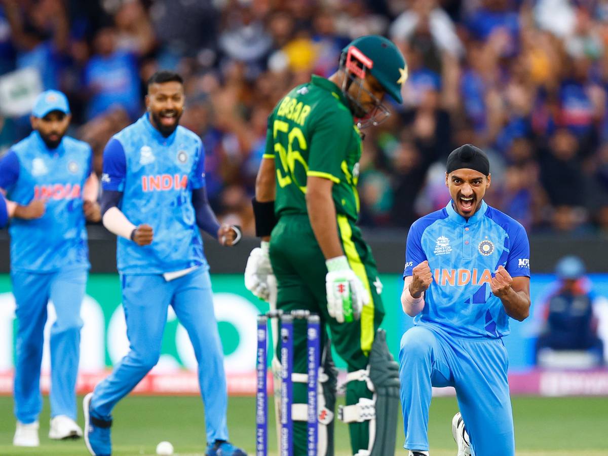 IND vs PAK, 1 Innings Highlight: அர்ஷ்தீப், பாண்டியா மிரட்டல் பவுலிங்..! மசூத் அபார பேட்டிங்..! இந்தியாவுக்கு 160 ரன்கள் இலக்கு..