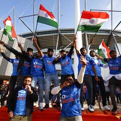 IND vs PAK: உலக கோப்பை கிரிக்கெட்; இந்திய அணி வெற்றி! இணையத்தை கலக்கும் விக்டரி க்ளிக்ஸ்!