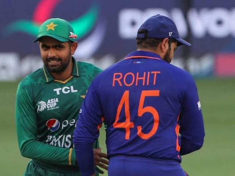 IND vs PAK india won toss elected bowl first in T20 World Cup 2022 IND vs PAK, Toss Update : भारताच्या बाजूने नाणेफेक, प्रथम गोलंदाजी करण्याचा घेतला निर्णय