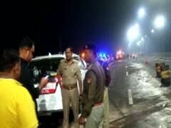 UP: 4 Killed & 42 Injured In An Accident On Agra-Lucknow Expressway