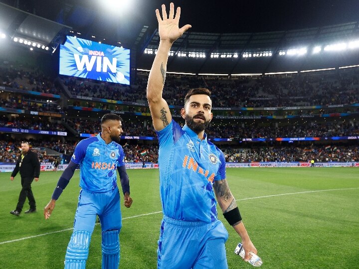 Virat Kohli : 