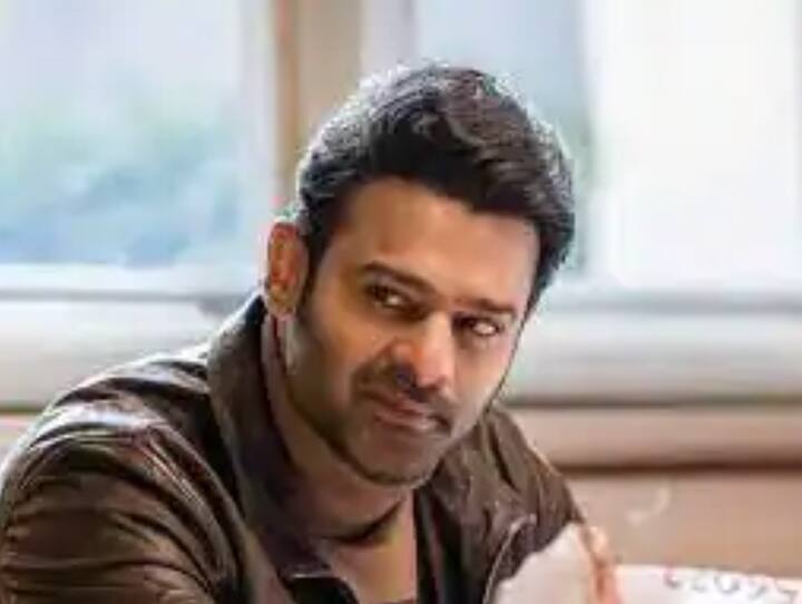 ਪ੍ਰਭਾਸ ਕਾਫੀ ਖਾਣ ਦੇ ਸ਼ੌਕੀਨ ਹਨ। ਉਹ ਨਵੇਂ ਪਕਵਾਨਾਂ ਦੀ ਖੋਜ ਕਰਦੇ ਹਨ। ਚਿਕਨ ਬਿਰਯਾਨੀ ਉਸ ਦੇ ਪਸੰਦੀਦਾ ਪਕਵਾਨਾਂ ਵਿੱਚੋਂ ਇੱਕ ਹੈ।