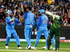 IND vs PAK: अर्शदीप सिंह के सामने फुस्स हुए पाकिस्तानी 'पटाखे', देखें कैसे बाबर-रिजवान को बनाया शिकार