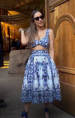 Malaika Arora B'day: पार्टी से अलग-अलग बाहर निकले मलाइका और अर्जुन, कार में बैठते हुए झूमती दिखीं ‘बर्थडे गर्ल’