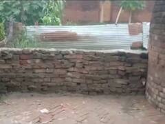 दबंगों ने खड़ंजा पर कच्ची दीवार खड़ी कर गांव के आवागमन को किया बाधित, डीएम ने दिए जांच के आदेश