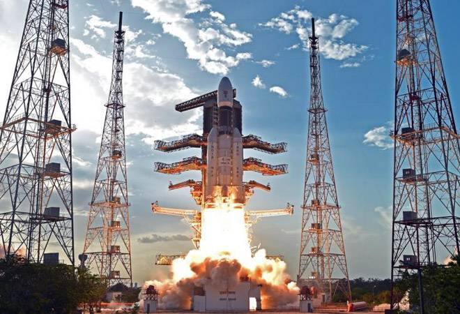 Isro launched 177 foreign satellites in 5 years generated over Rs 1000 crore Govt Union Minister Jitendra Singh ISRO कडून पाच वर्षात 19 देशांच्या 177 परदेशी उपग्रहांचं प्रक्षेपण, 1100 कोटींची कमाई