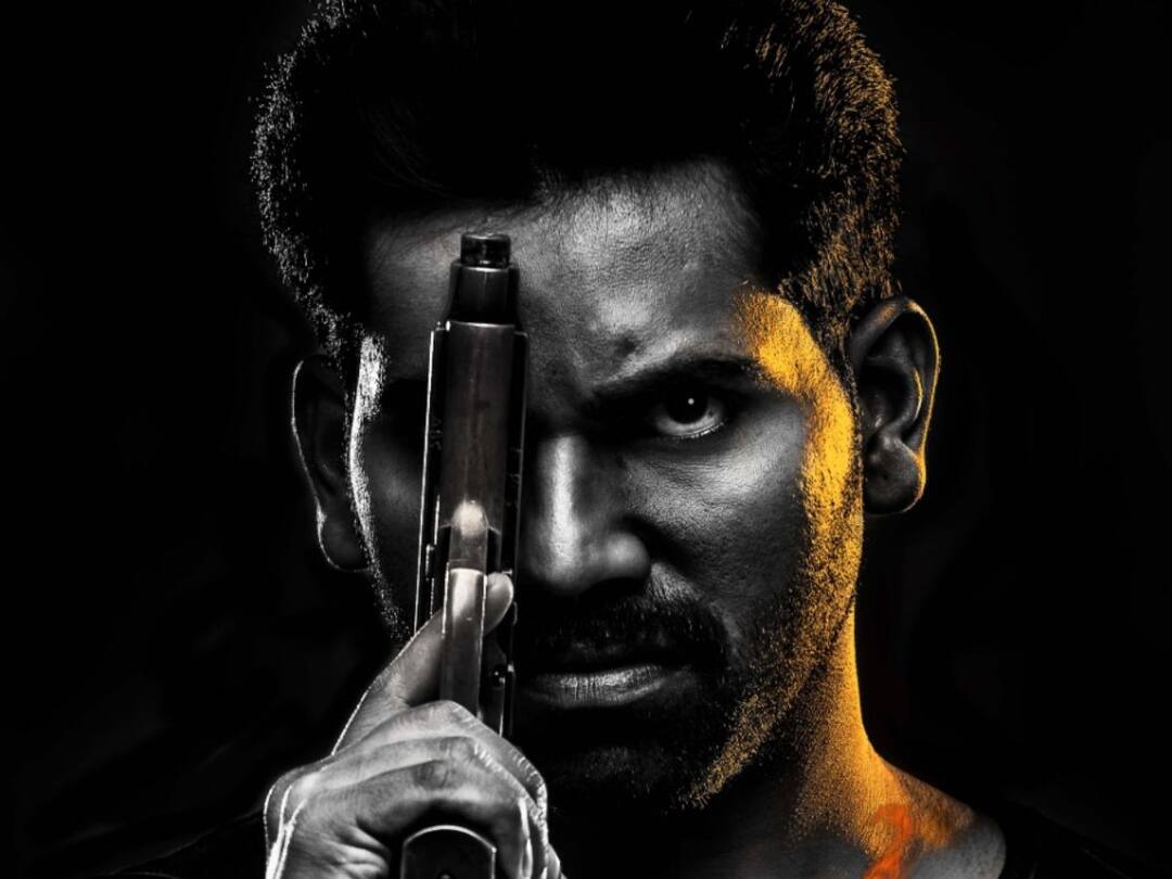 Surya Movie: 'सूर्या' चा फर्स्ट लुक रिलीज; चित्रपट 'या' दिवशी होणार प्रदर्शित Surya Movie Motion Poster and first look out Surya Movie: 'सूर्या' चा फर्स्ट लुक रिलीज; चित्रपट 'या' दिवशी होणार प्रदर्शित