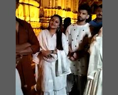 Sonakshi Sinha PHOTO: મોઢેરા સૂર્યમંદિરની મુલાકાતે 'દબંગ ગર્લ', સોનાક્ષીની એક ઝલક જોવા લોકોએ કરી પડાપડી