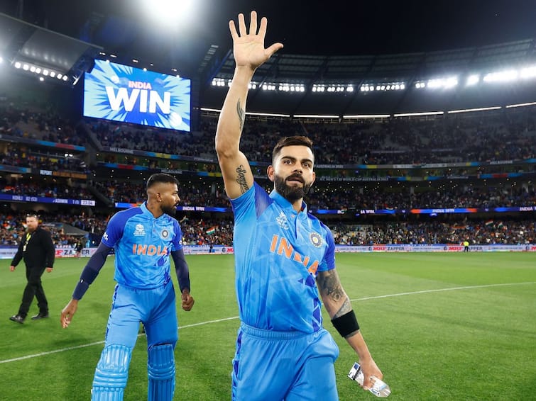 Virat Kohli Tweets For Fans after his match-winning knock against Pakistan Virat Kohli's Special Tweet: पाकिस्तानविरुद्ध 'विराट' विजयानंतर कोहलीचं चाहत्यांसाठी खास ट्वीट