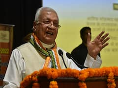 Kerala Governor Issues Show-Cause Notices To VCs Of Nine Varsities Who Refuse To Resign