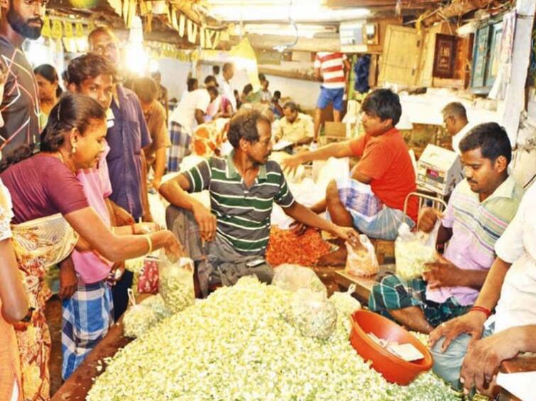 Thanjavur Mallipoo price has been increased due to Diwali 2022 Diwali 2022: விண்ணை முட்டும் அளவுக்கு  உயர்ந்த மல்லிப்பூ விலை...! கிலோ ரூ.2 ஆயிரத்திற்கு விற்பனை..!