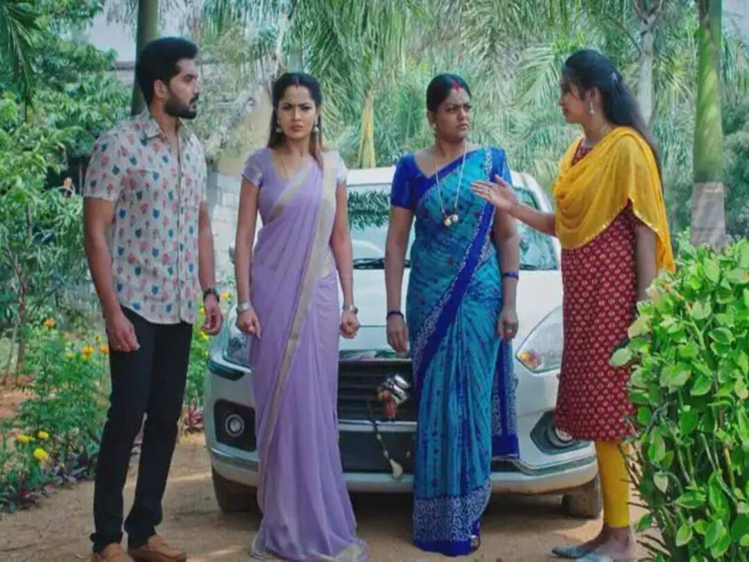 Karthika Deeppam October 24th Episode 1491 Written Update Today Episode Karthika Deepam October 24th Update: సీరియల్ లో కొత్త క్యారెక్టర్ ఎంట్రీ, దీప - దుర్గకి స్పాట్ పెట్టిన మోనిత, ఇరుక్కుపోయిన కార్తీక్
